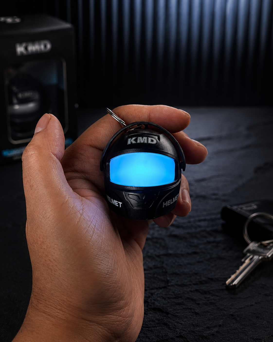 Premium Motorcycle Helmet Keychain – Matte Black Mini Helmet lighting  multicolour